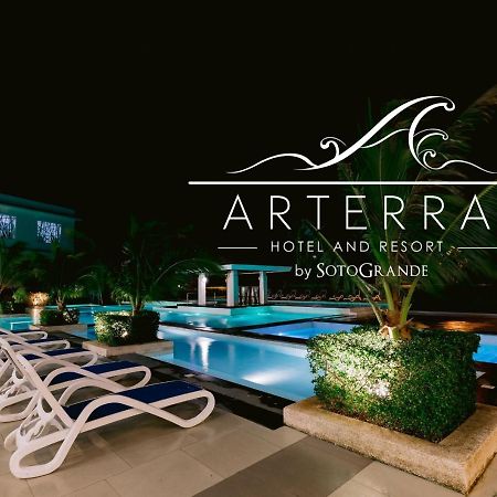 Arterra Hotel And Resort Lapu-Lapu City Exterior photo