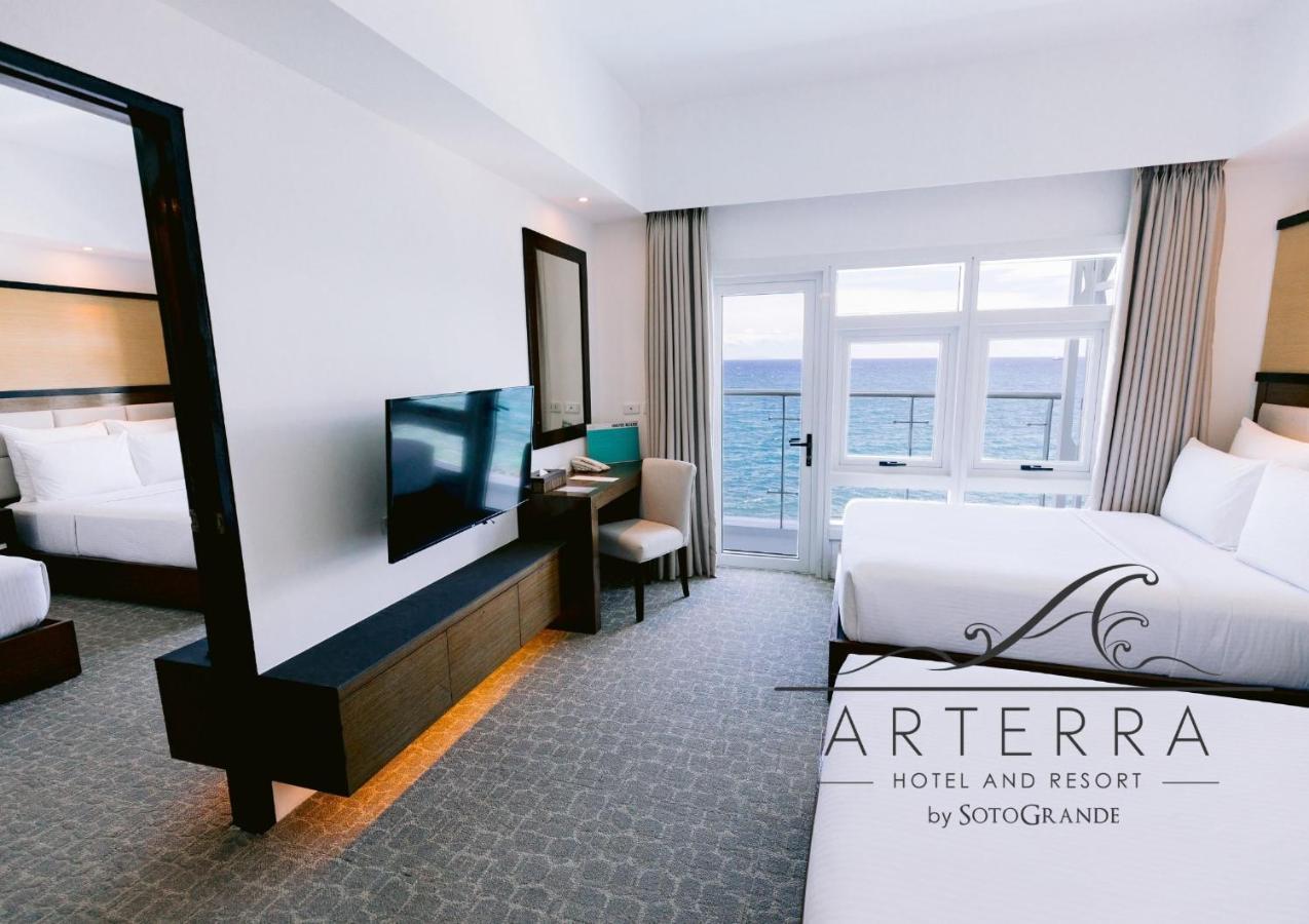 Arterra Hotel And Resort Lapu-Lapu City Exterior photo